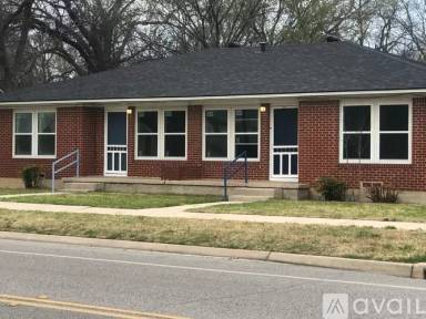 Main picture of 1515 E California St