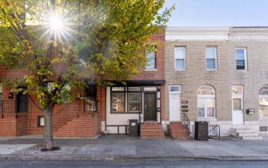 Main picture of 3033 E Baltimore St