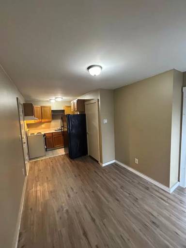 Main picture of 69 Pleasant St