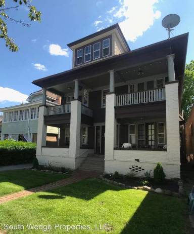 Main picture of 995 Monroe Ave