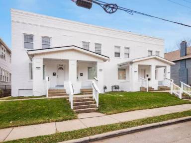 Main picture of 905 E Whittier St