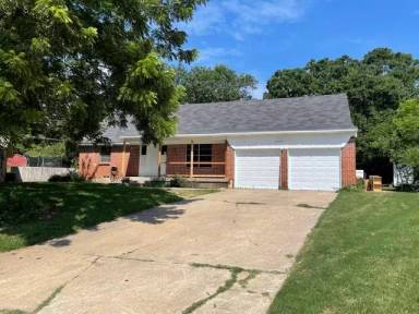 Main picture of 409 Lynda Ln