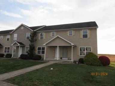 Main picture of 305 Sunset Dr