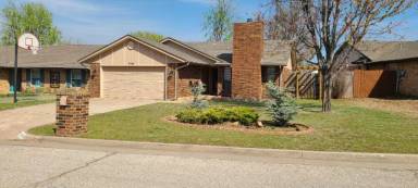 Main picture of 9004 Kimberly Rd