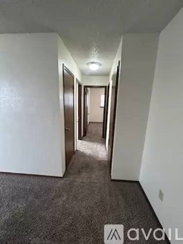 Main picture of Avendale Pointe Apartments