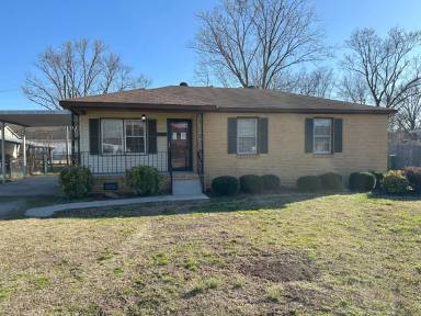 Main picture of 1812 Oakwood Ave NE