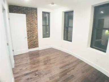 Main picture of 4 St Nicholas Terrace