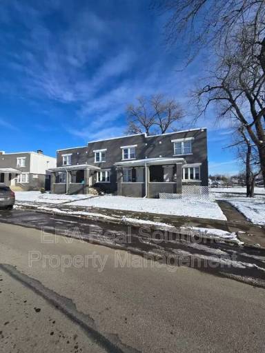 Main picture of 438 Columbian Ave