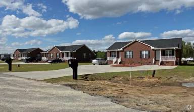 Main picture of 145 Gurley Ave