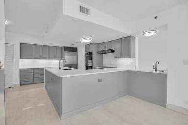 Main picture of Plaza of the Palm Beaches