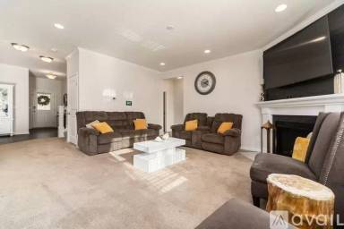 Main picture of 7203 Serenoa Dr