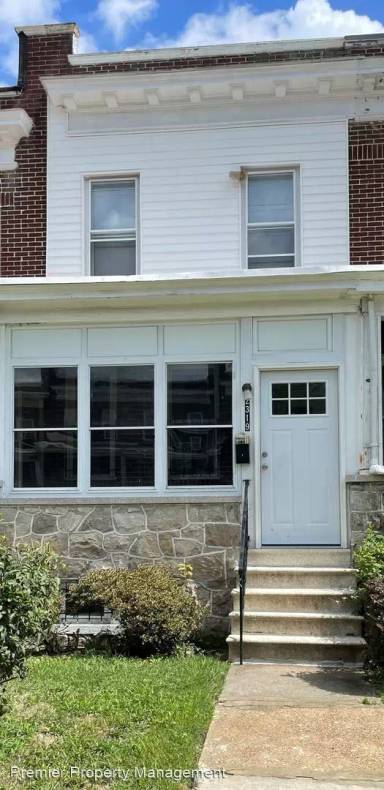 Main picture of 2319 N Longwood St
