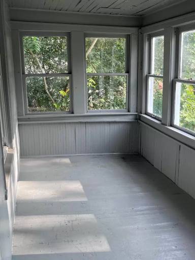 Main picture of 344 Fuller St