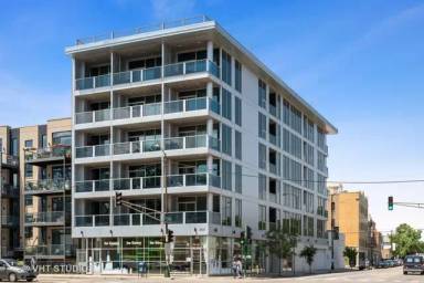 Main picture of 2800 W North Ave