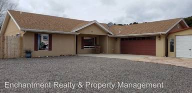 Main picture of 13 Lynx Ln