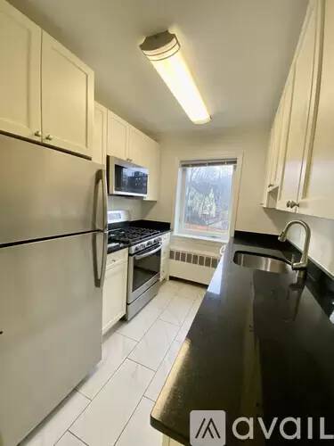 Main picture of St. Paul Gardens Apartments