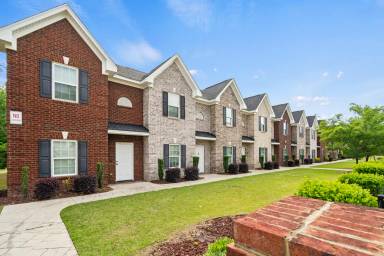 Main picture of 1196 Waxwing Dr