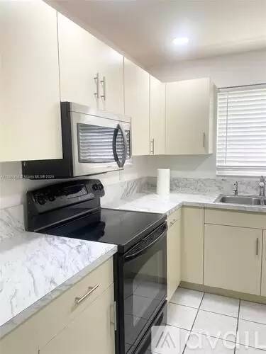 Main picture of 5033 SW 123rd Ter