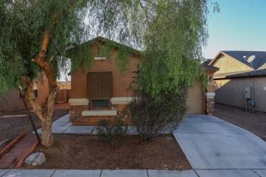 Main picture of 7052 S Ladys Thumb Ln