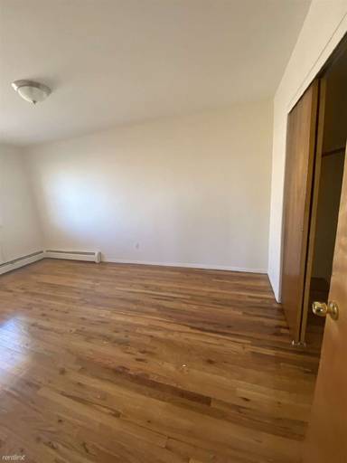 Main picture of 1951 Edison Ave