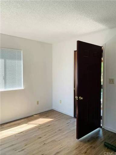 Main picture of 1851 Shasta St