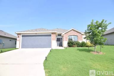 Main picture of 1250 Lakeway Crossing Dr