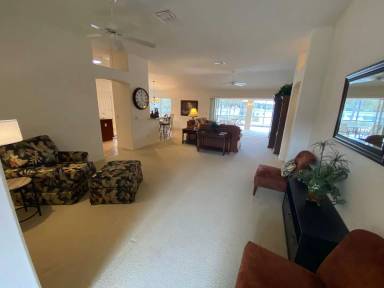 Main picture of 1709 Hagood Loop