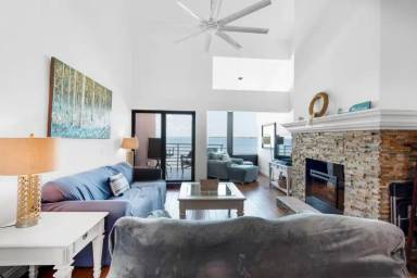 Main picture of 1390 Fort Pickens Rd