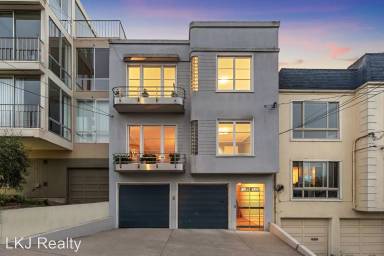 Main picture of 466 Collingwood St
