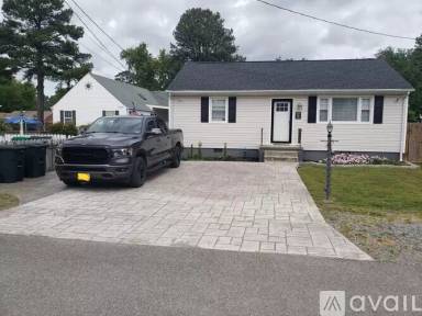 Main picture of 2714 Irisdale Ave