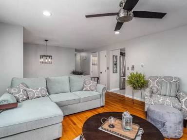 Main picture of 50 Irwin Dr