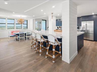 Main picture of Summit House Condominium