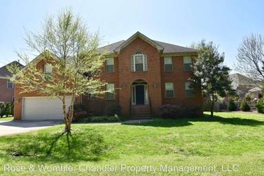 Main picture of 904 Stoneleigh Rd