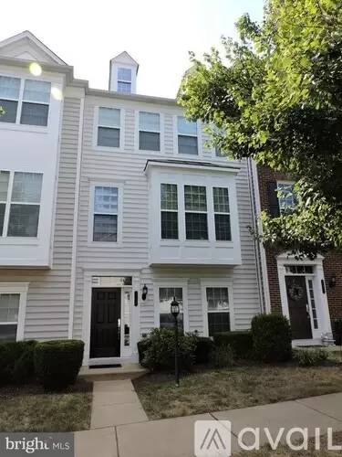 Main picture of 14656 Crossfield Way