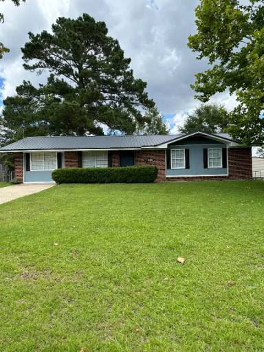 Main picture of 2211 Shannondoah Dr