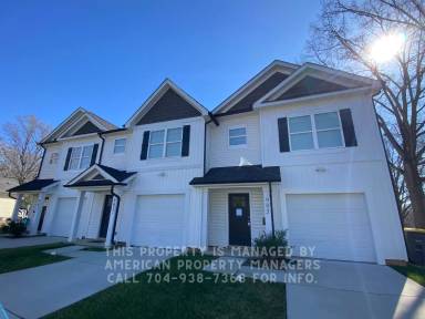 Main picture of 901 Oakwood Ave