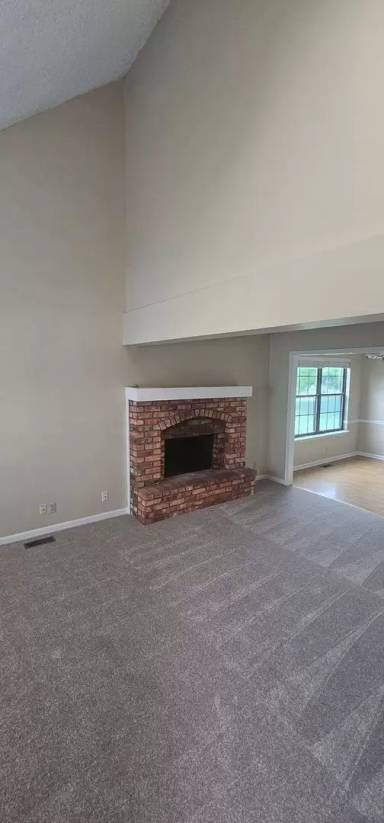Main picture of 10832 Haskins St