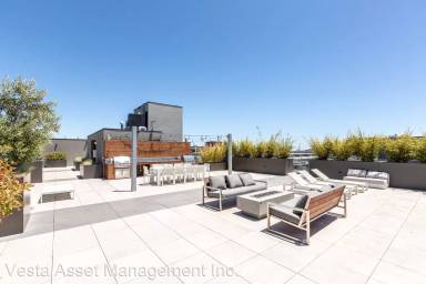 Main picture of 901 Tennessee St