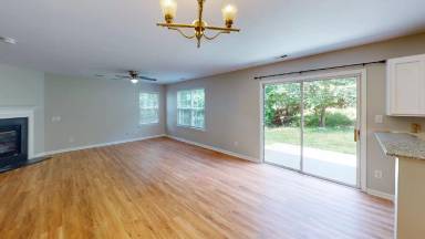 Main picture of 10727 Haddington Dr NW