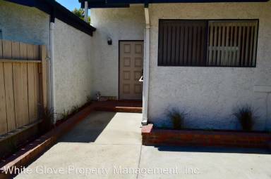 Main picture of 1032 Royal Oaks Dr