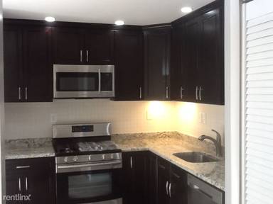 Main picture of 16 Pine Bark Ct