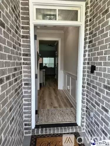 Main picture of 4008 W Eagle St