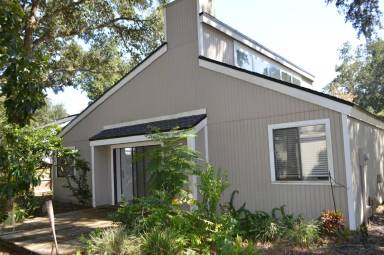 Main picture of 566 Robles Ln