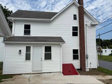 Main picture of 6700 Church Rd