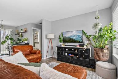 Main picture of 3925 W Garnet St
