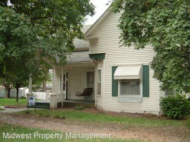 Main picture of 915 Church St