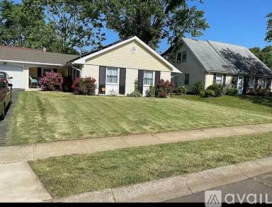 Main picture of 41 Hancock Ln