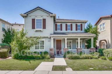 Main picture of 675 W Esplanade Dr
