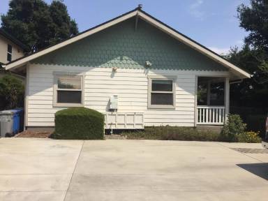 Main picture of 2072 Cypress St