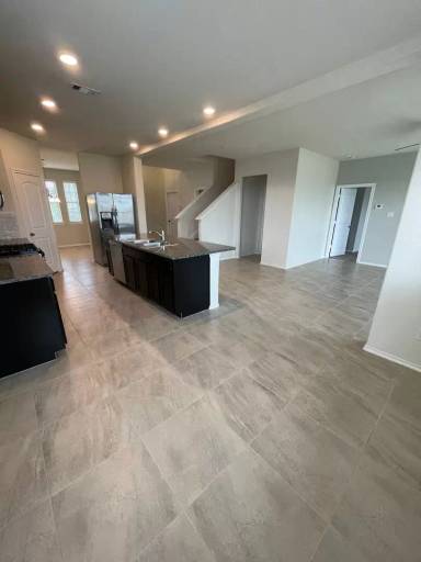 Main picture of 5723 Prairie Chapel Rd